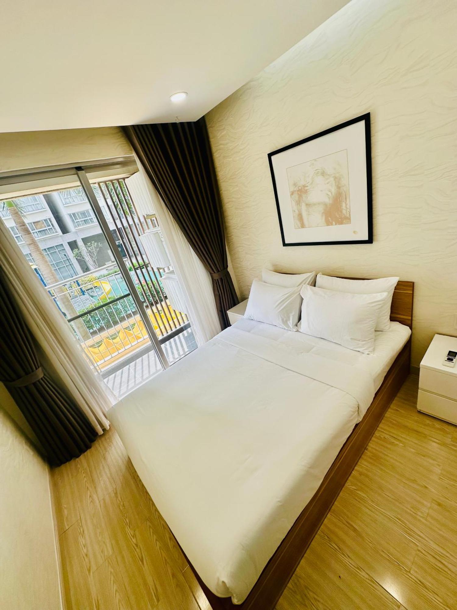 Scenic Valley Suite Хошимин Экстерьер фото
